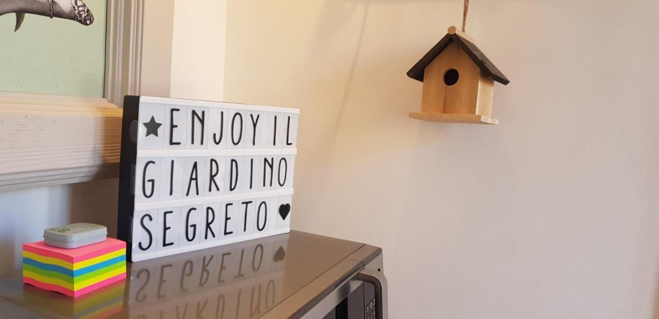 Il Giardino Segreto Gardasee Ferienhaus Manerba del Garda Exteriör bild